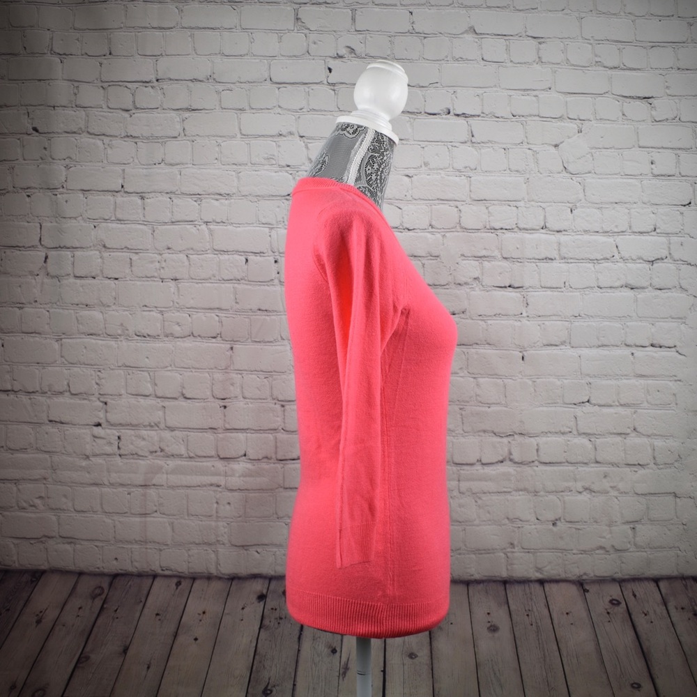 New York and Company Pink Sweater Size XS - Picture 3 of 5